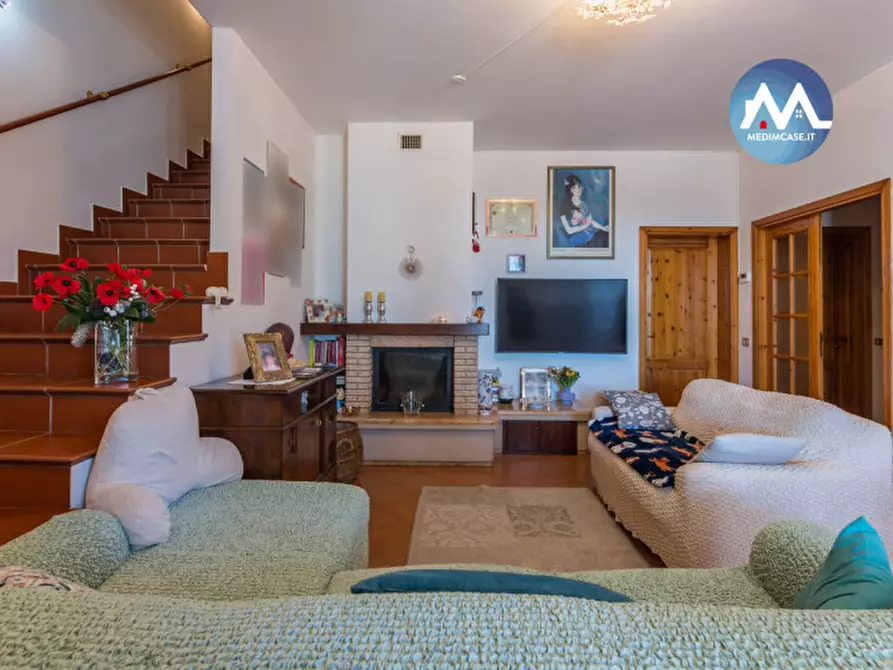 Immagine 6 di Villa in vendita  in Strada della Querciabella a Pesaro