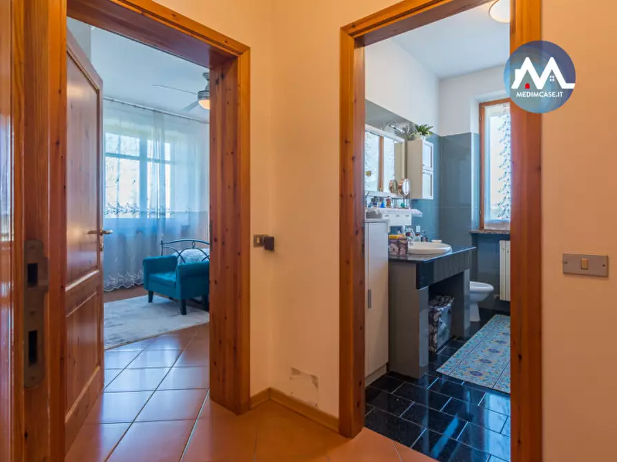 Immagine 11 di Villa in vendita  in Strada della Querciabella a Pesaro