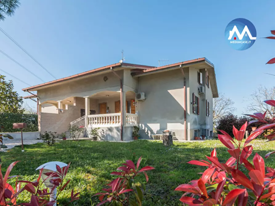 Immagine 24 di Villa in vendita  in Strada della Querciabella a Pesaro