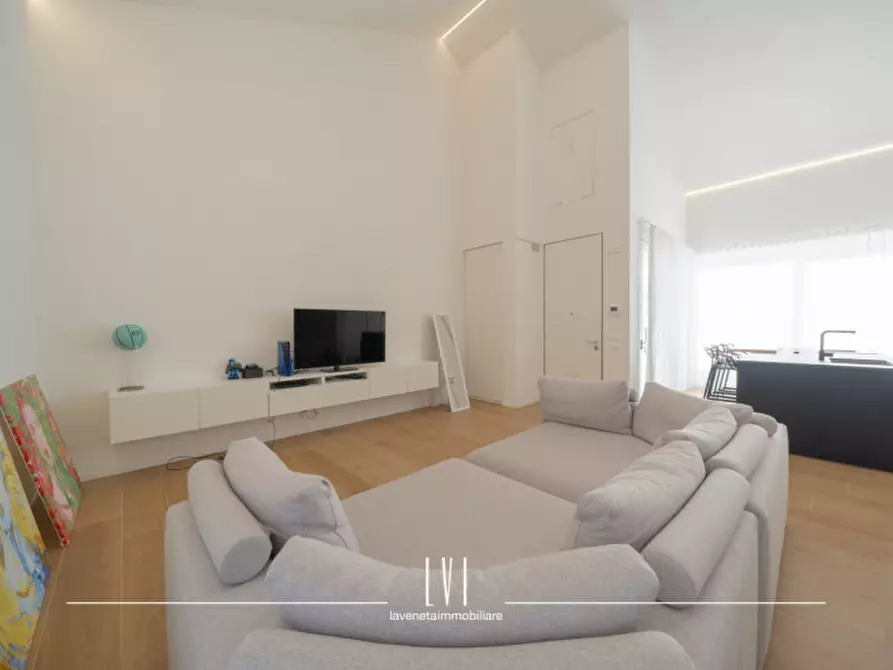 Immagine 7 di Appartamento in vendita  in Via dell'Angelo a Jesolo