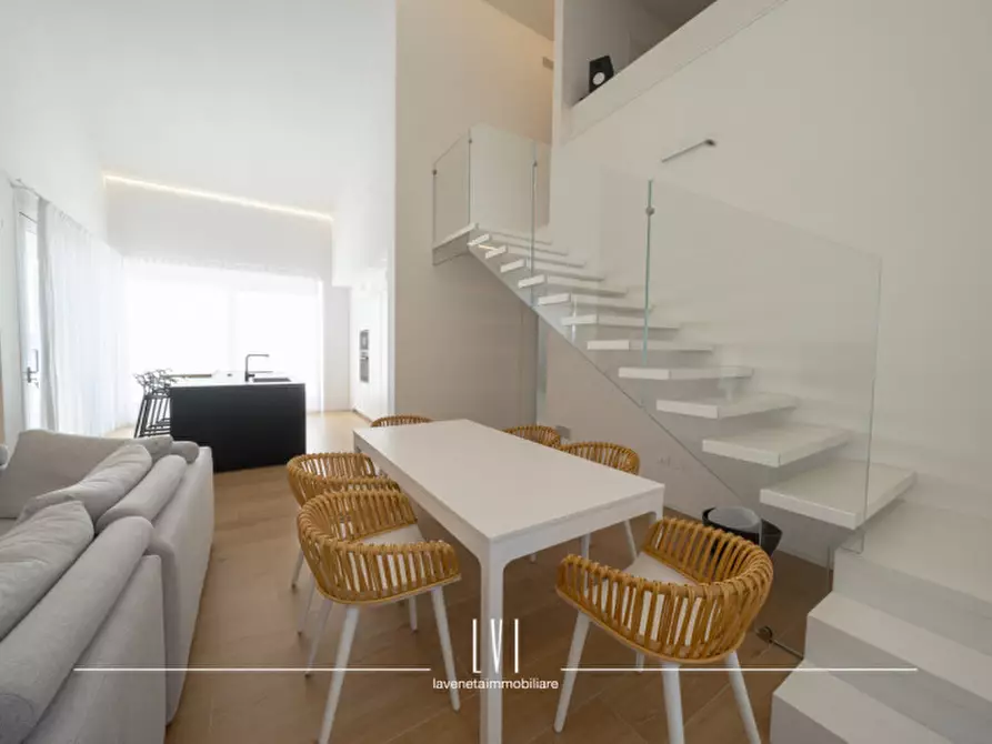Immagine 8 di Appartamento in vendita  in Via dell'Angelo a Jesolo