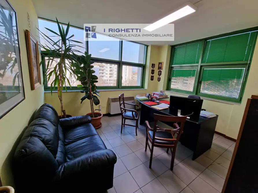 Immagine 1 di Ufficio in vendita  in Via Gracco Spaziani a Verona