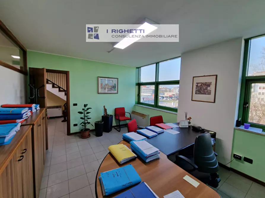 Immagine 4 di Ufficio in vendita  in Via Gracco Spaziani a Verona