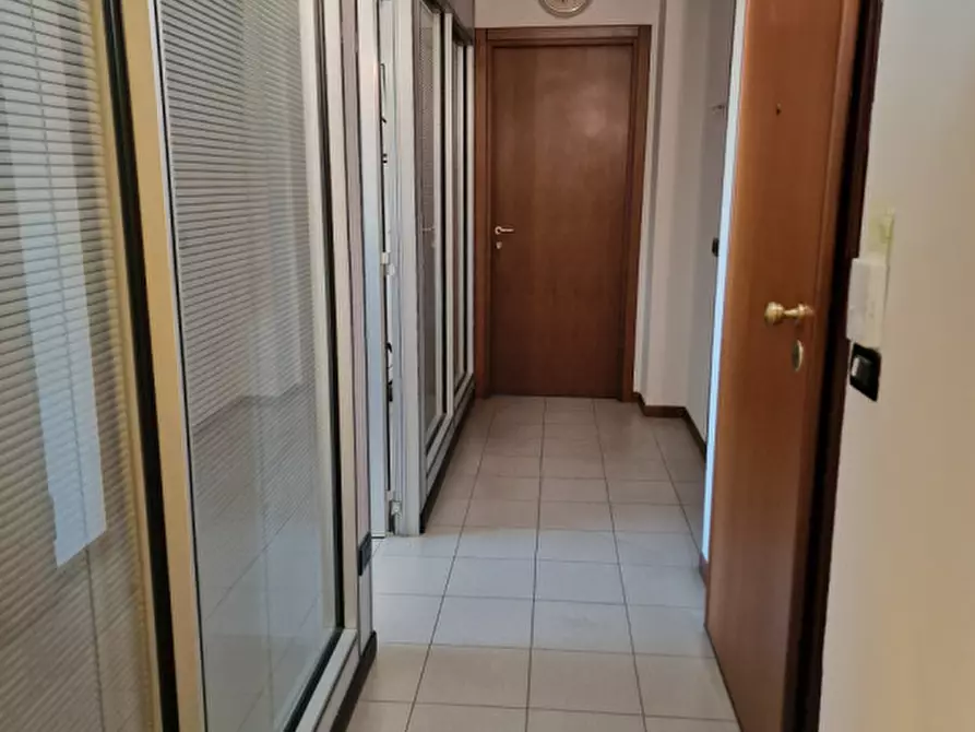 Immagine 10 di Ufficio in vendita  in Via Gracco Spaziani a Verona