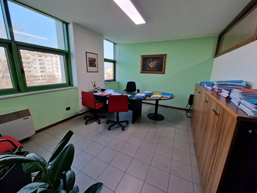 Immagine 15 di Ufficio in vendita  in Via Gracco Spaziani a Verona
