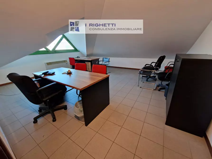 Immagine 18 di Ufficio in vendita  in Via Gracco Spaziani a Verona