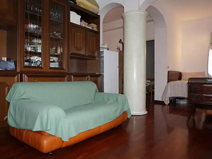 Immagine 5 di Appartamento in vendita  in Via Eugenio Ravà, 18 a Parma