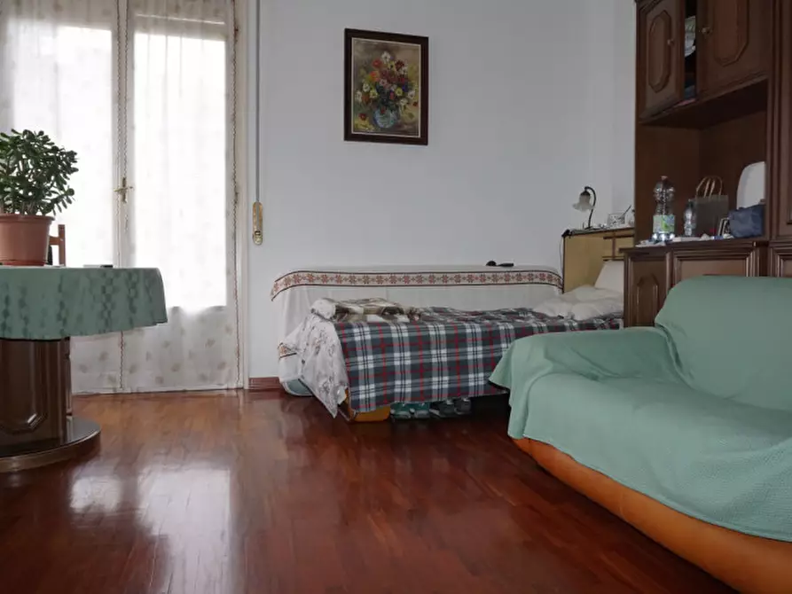 Immagine 9 di Appartamento in vendita  in Via Eugenio Ravà, 18 a Parma