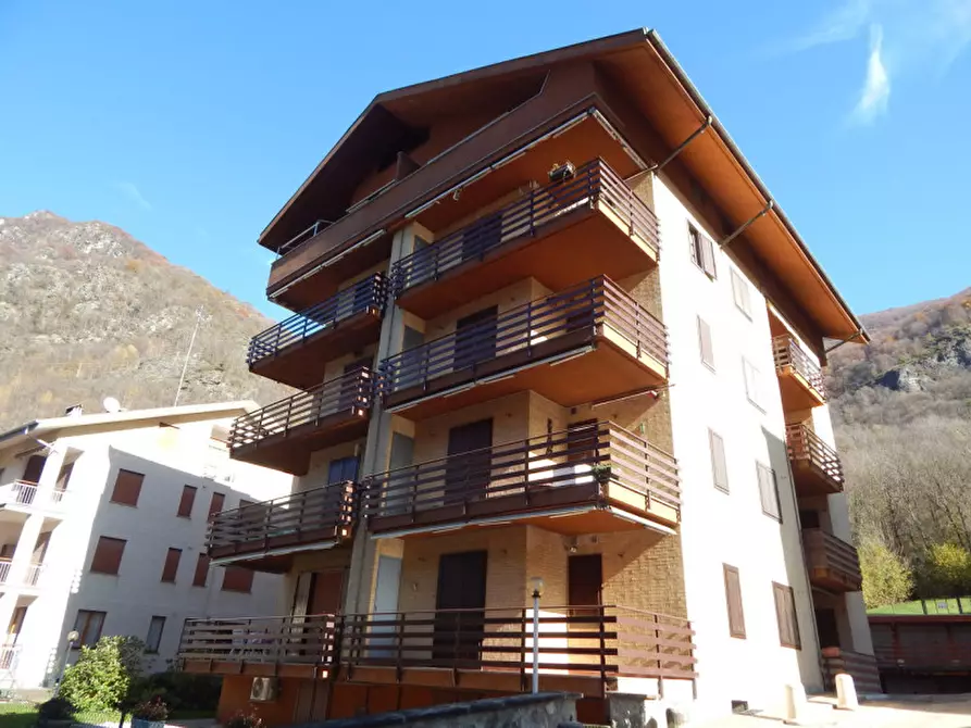 Immagine 1 di Appartamento in vendita  in Via Brach Prever 3 a Cantoira