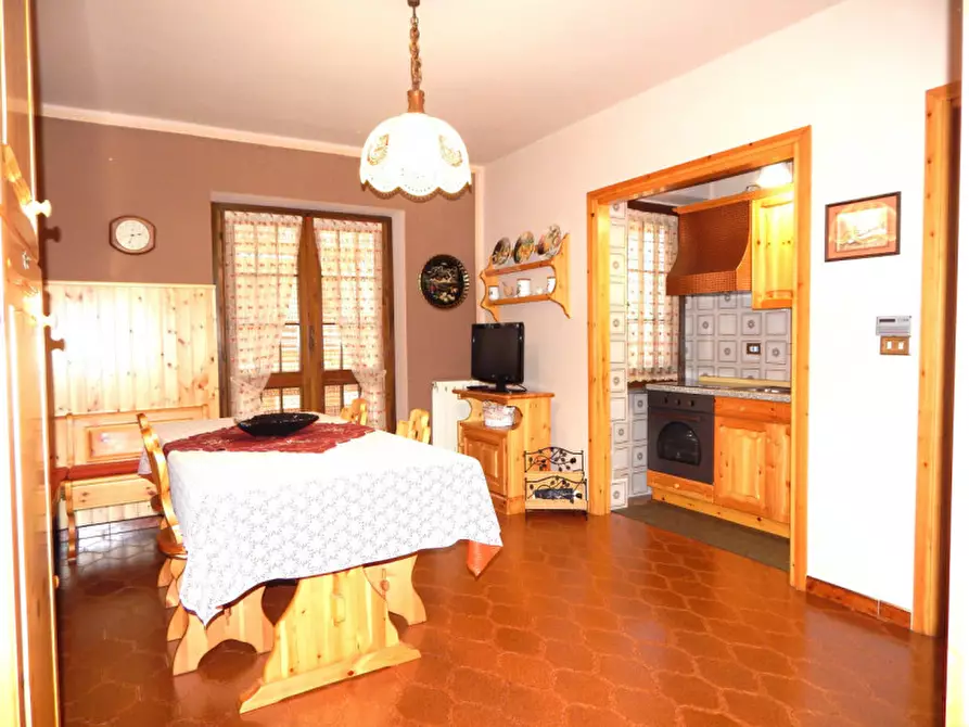 Immagine 3 di Appartamento in vendita  in Via Brach Prever 3 a Cantoira