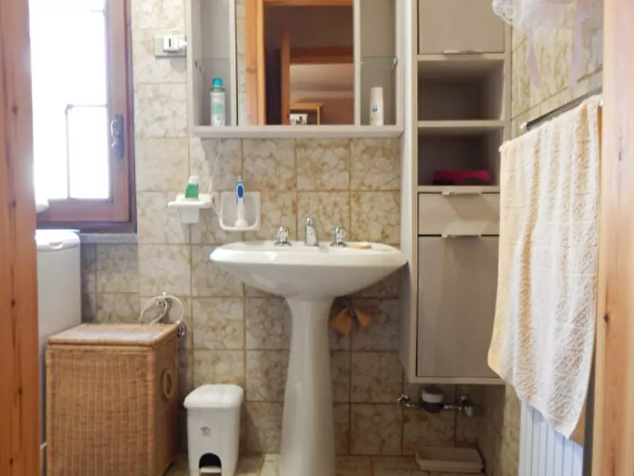 Immagine 17 di Appartamento in vendita  in Via Brach Prever 3 a Cantoira