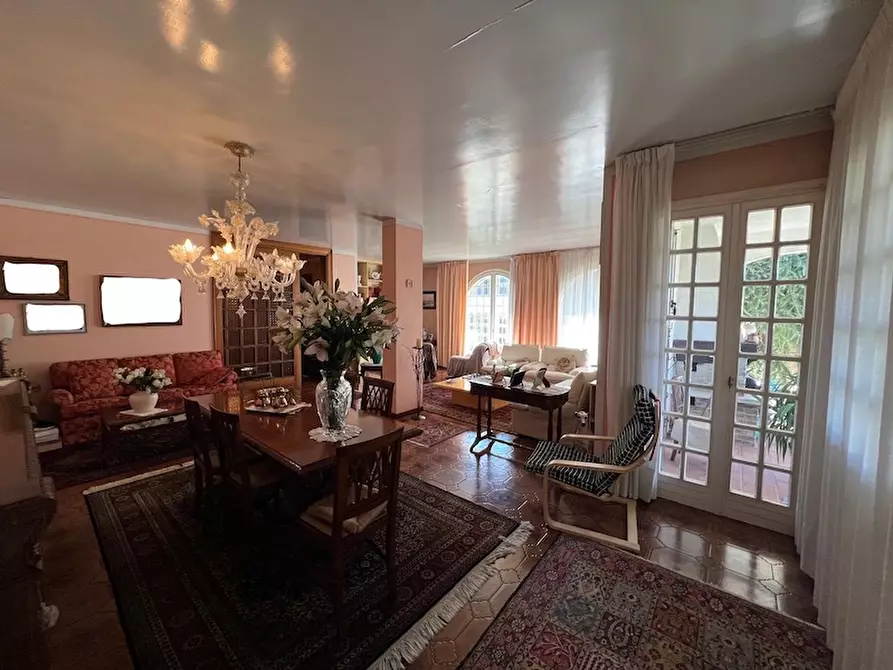 Immagine 10 di Casa indipendente in vendita  a Stra