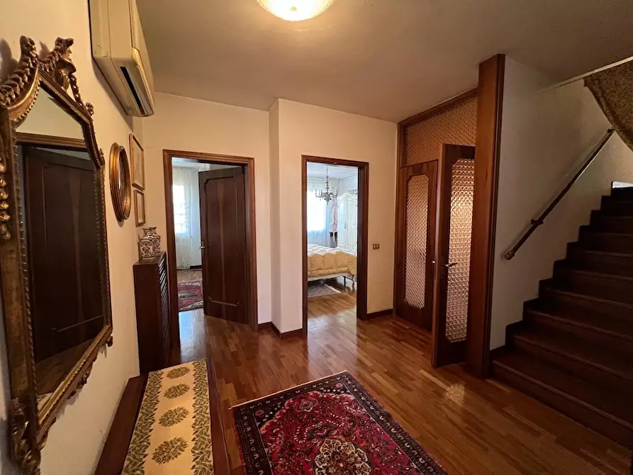 Immagine 18 di Casa indipendente in vendita  a Stra