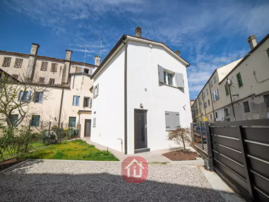 Immagine 26 di Appartamento in vendita  in Via dei Carrara a Piazzola Sul Brenta