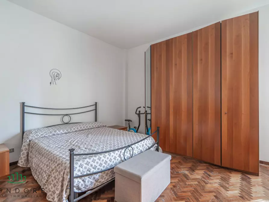 Immagine 24 di Appartamento in vendita  in Via Marzabotto a Bologna