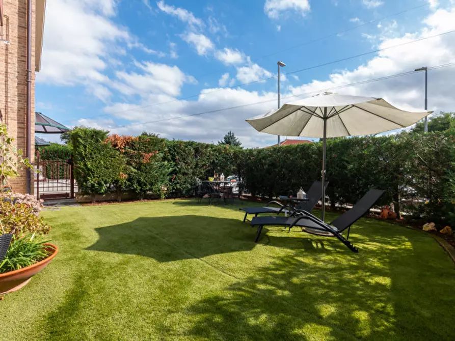 Immagine 7 di Appartamento in vendita  in VIA ISONZO 27 a Leini