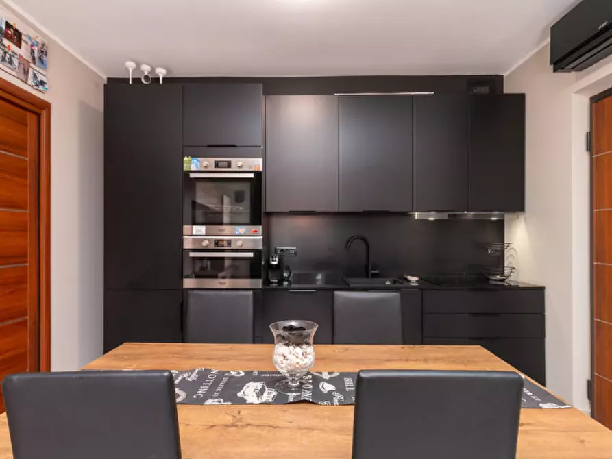 Immagine 14 di Appartamento in vendita  in VIA ISONZO 27 a Leini