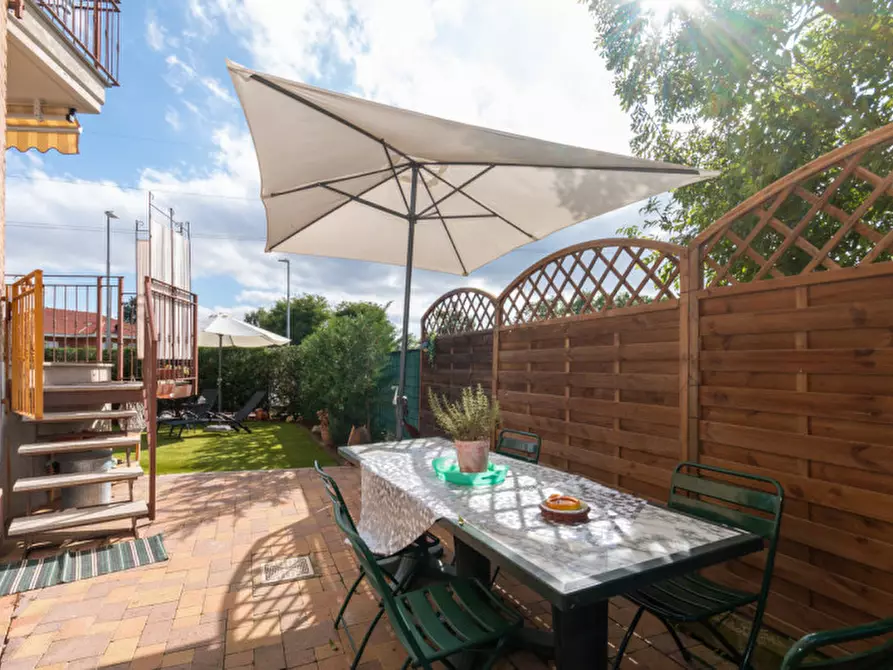 Immagine 20 di Appartamento in vendita  in VIA ISONZO 27 a Leini