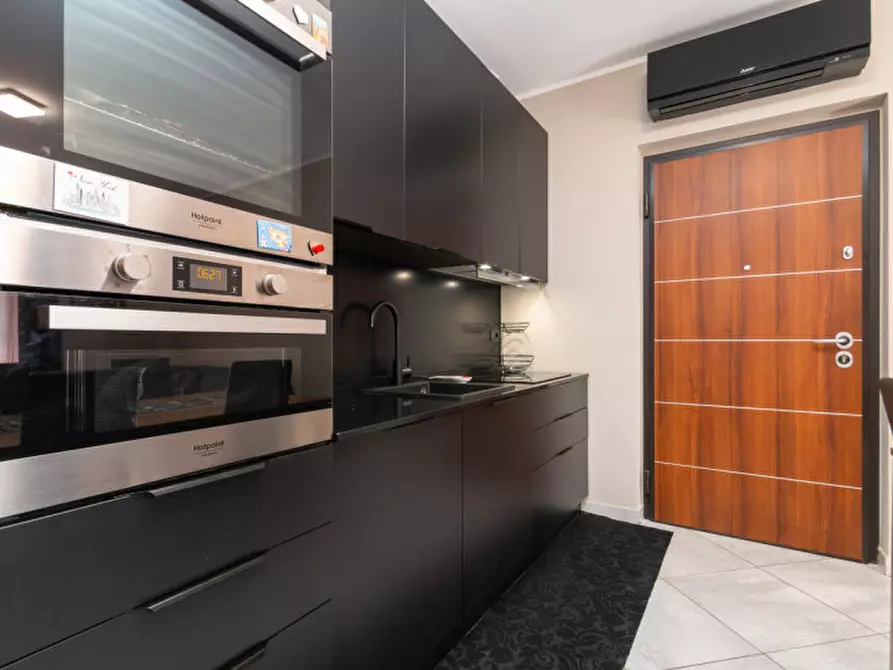 Immagine 23 di Appartamento in vendita  in VIA ISONZO 27 a Leini