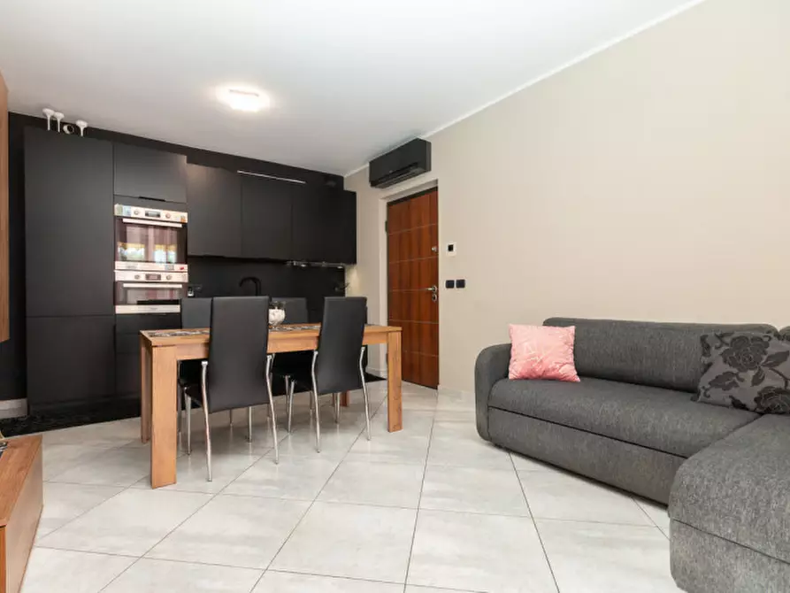 Immagine 27 di Appartamento in vendita  in VIA ISONZO 27 a Leini