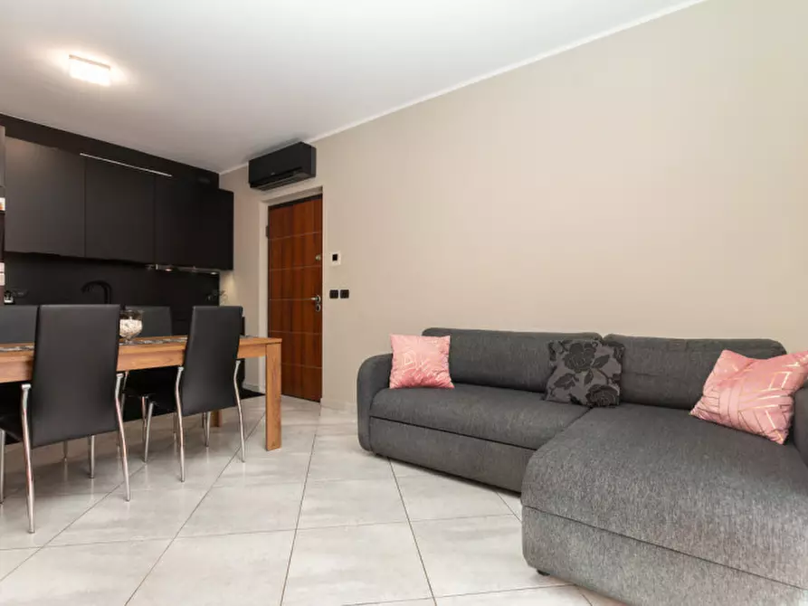 Immagine 28 di Appartamento in vendita  in VIA ISONZO 27 a Leini