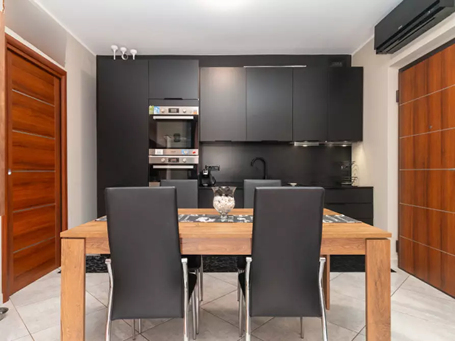 Immagine 29 di Appartamento in vendita  in VIA ISONZO 27 a Leini