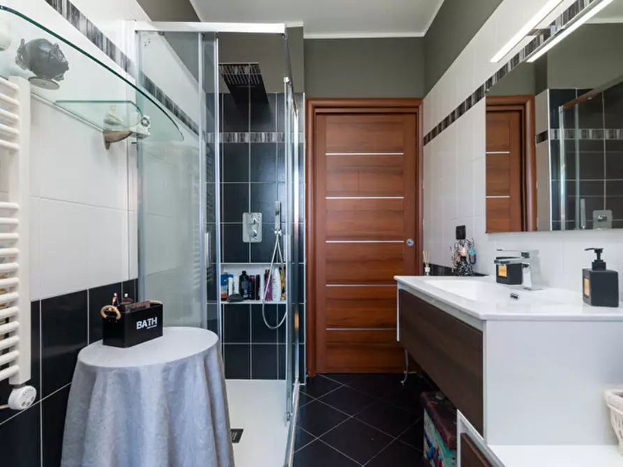 Immagine 42 di Appartamento in vendita  in VIA ISONZO 27 a Leini