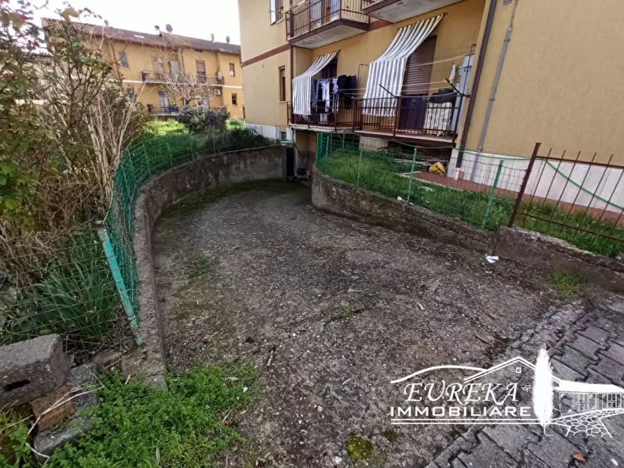 Immagine 3 di Appartamento in vendita  in via roma 152 a Castiglione Del Lago