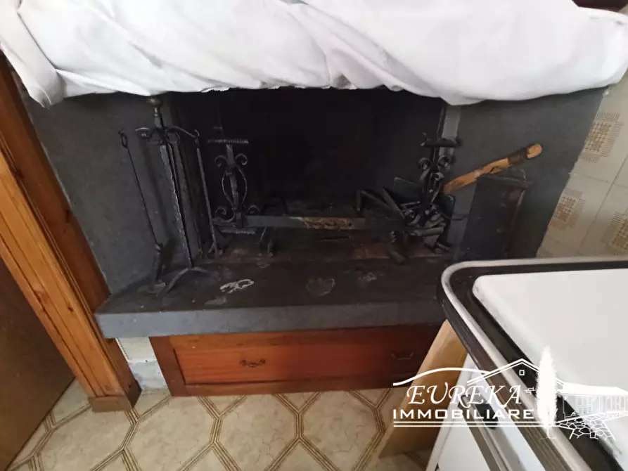 Immagine 8 di Appartamento in vendita  in via roma 152 a Castiglione Del Lago