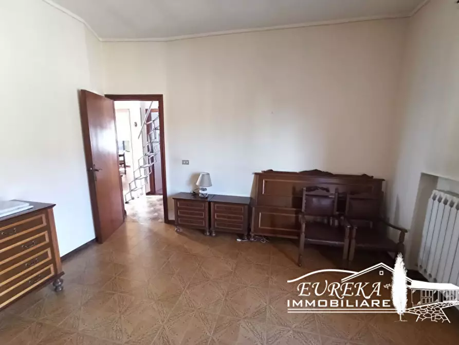 Immagine 19 di Appartamento in vendita  in via roma 152 a Castiglione Del Lago