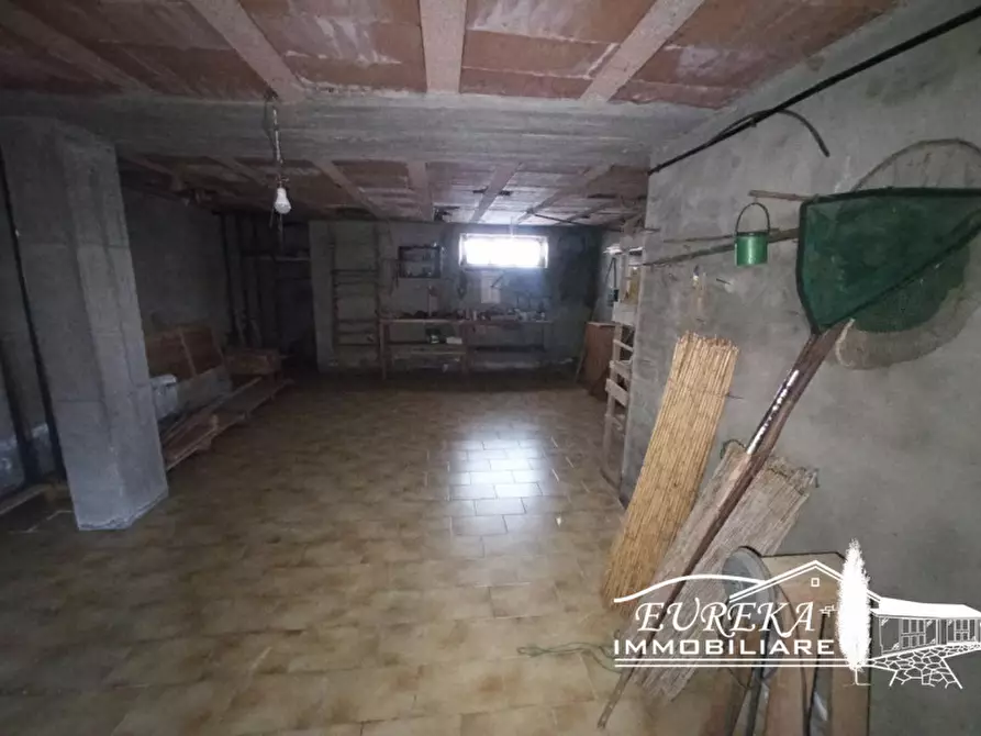 Immagine 33 di Appartamento in vendita  in via roma 152 a Castiglione Del Lago