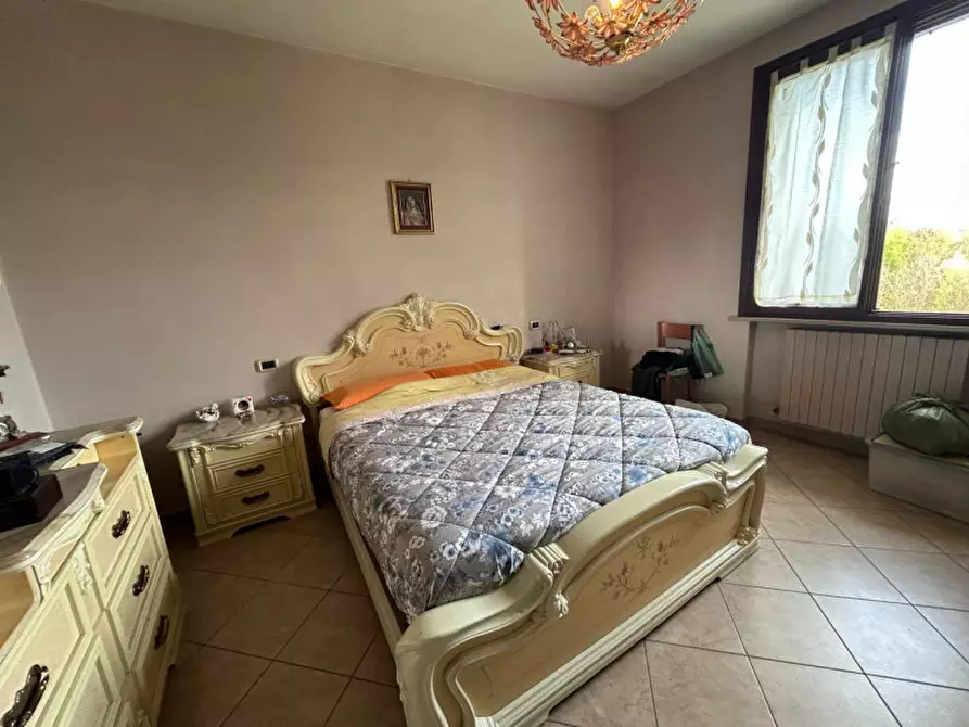 Immagine 12 di Appartamento in vendita  in Via De Rossi a Boretto