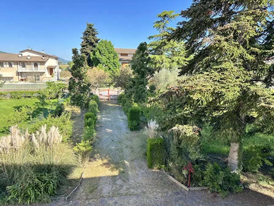 Immagine 27 di Casa indipendente in vendita  a Perugia