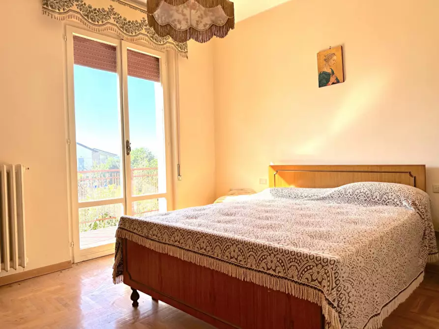 Immagine 40 di Casa indipendente in vendita  a Perugia