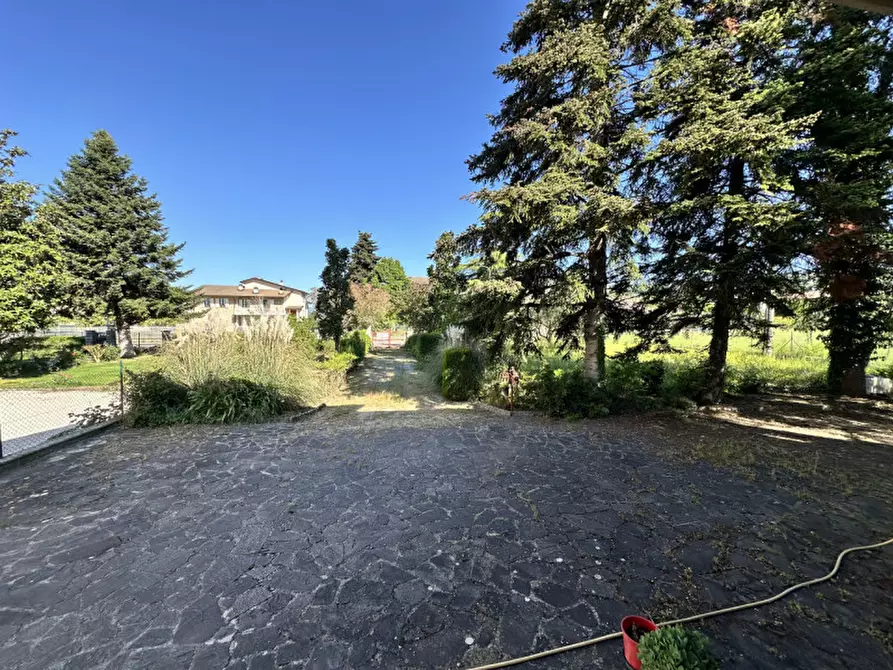 Immagine 60 di Casa indipendente in vendita  a Perugia