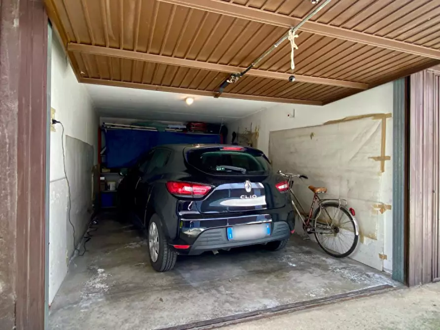 Immagine 21 di Appartamento in vendita  in Via Konrad Adenauer, 96 a Vicenza