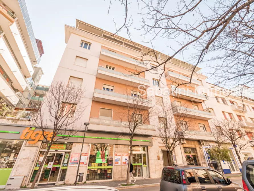 Immagine 1 di Appartamento in vendita  in Via Venezia, 36 a Pescara