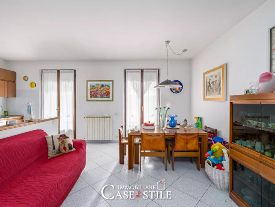 Immagine 3 di Appartamento in vendita  a Sarzana