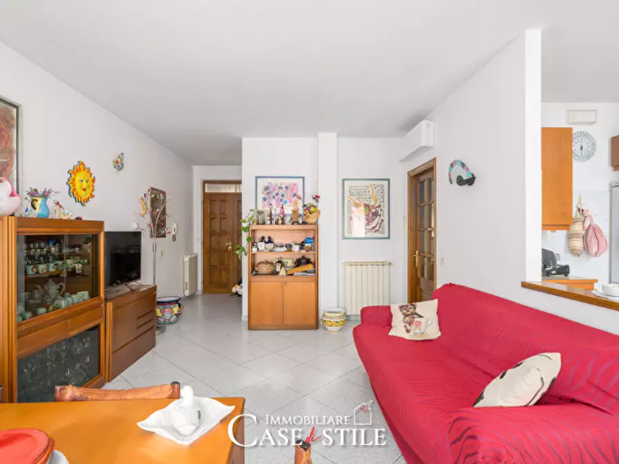 Immagine 8 di Appartamento in vendita  a Sarzana