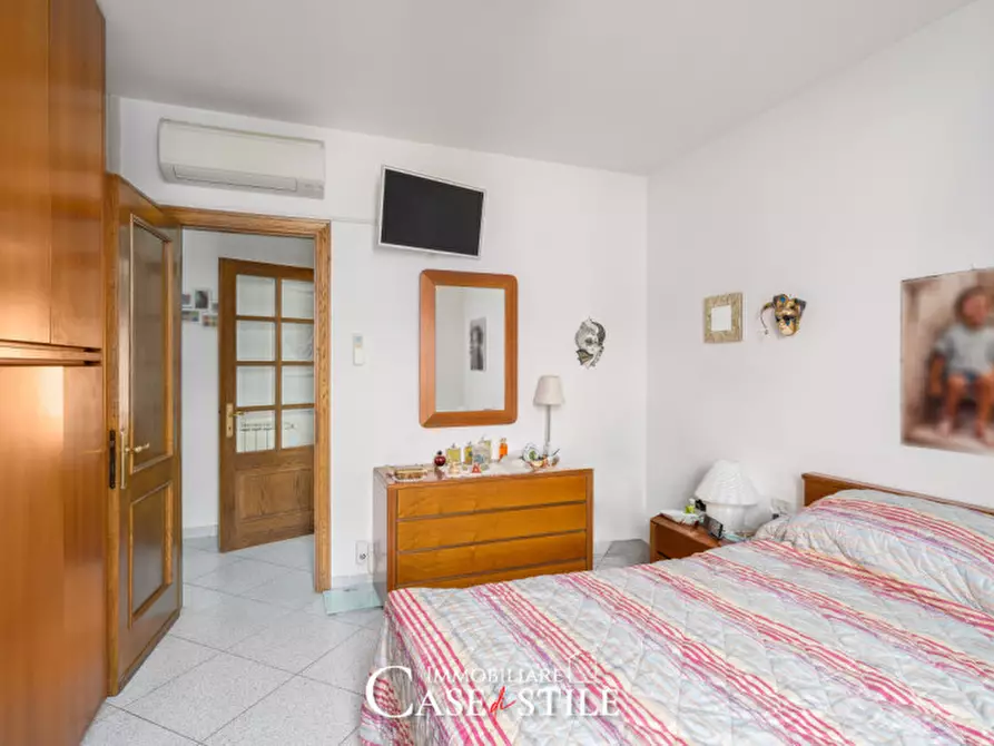 Immagine 10 di Appartamento in vendita  a Sarzana