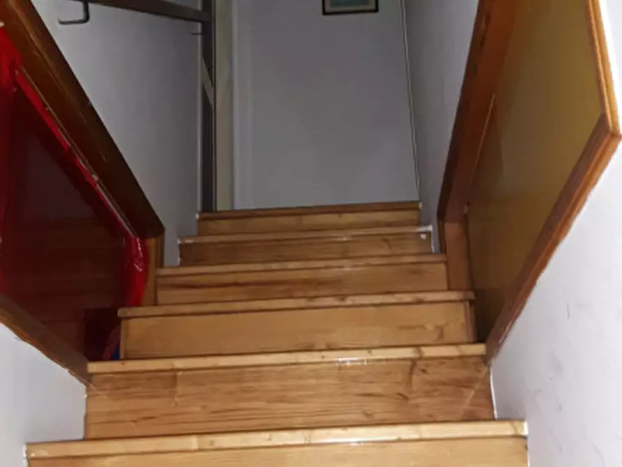 Immagine 22 di Camera in affitto  in via san paolo ai tribunali a Napoli