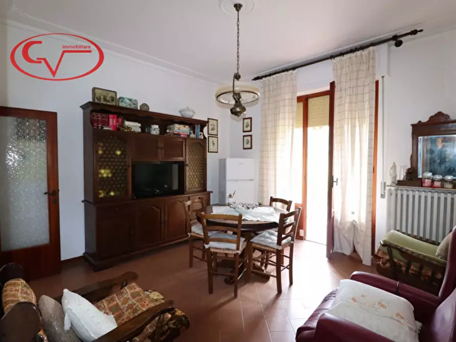 Immagine 7 di Casa trifamiliare in vendita  in via di  noferi a Montevarchi