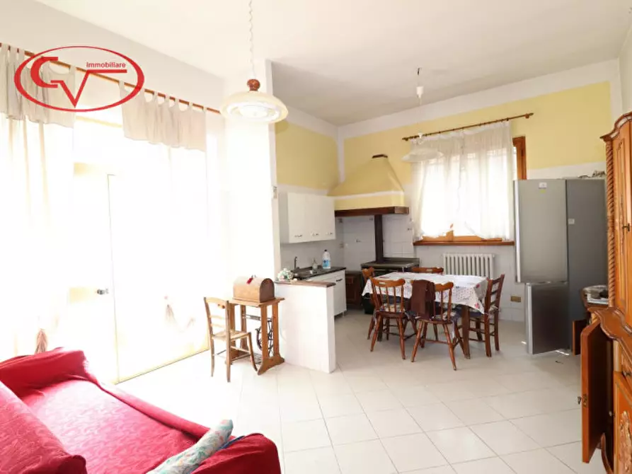 Immagine 22 di Casa trifamiliare in vendita  in via di  noferi a Montevarchi