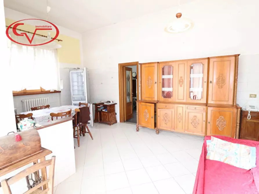 Immagine 24 di Casa trifamiliare in vendita  in via di  noferi a Montevarchi