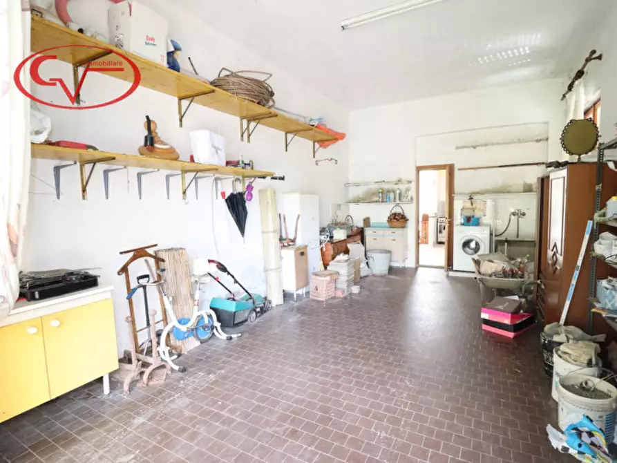 Immagine 28 di Casa trifamiliare in vendita  in via di  noferi a Montevarchi