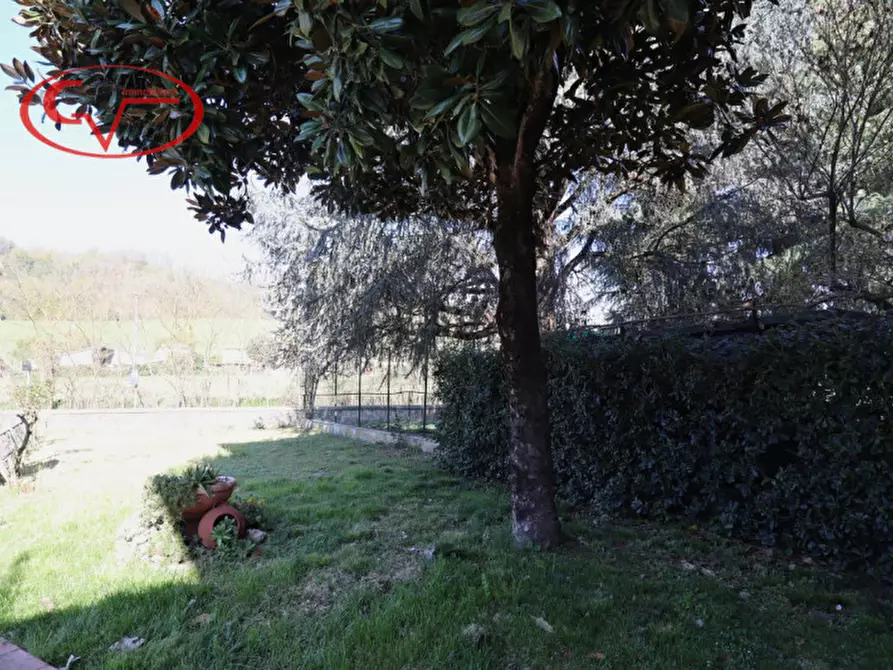 Immagine 29 di Casa trifamiliare in vendita  in via di  noferi a Montevarchi