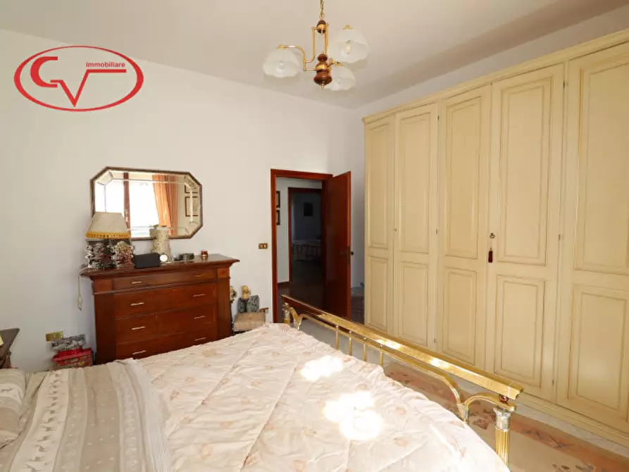 Immagine 43 di Casa trifamiliare in vendita  in via di  noferi a Montevarchi