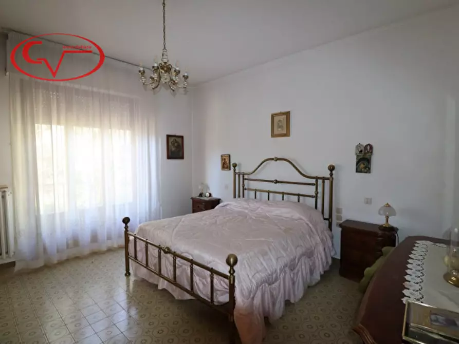 Immagine 45 di Casa trifamiliare in vendita  in via di  noferi a Montevarchi