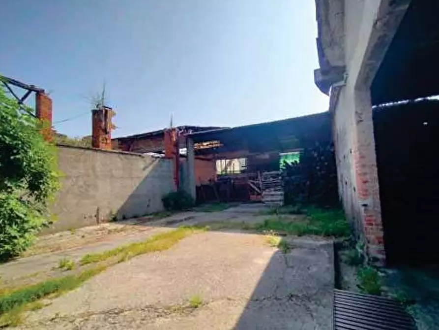 Immagine 6 di Magazzino in vendita  in Via Primo Ferraro, 14 a San Zenone Degli Ezzelini