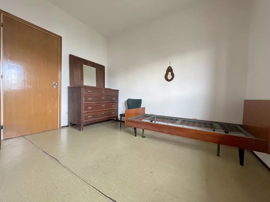 Immagine 19 di Casa trifamiliare in vendita  in Via Buttrio a Udine